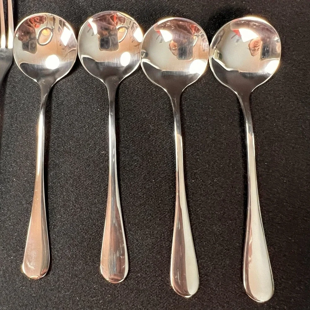 Unbranded Flatware Set 8pc Silver Excellent Stainless Steel Forks Spoons